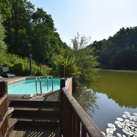Avec Piscine Privee Et A Chalet *